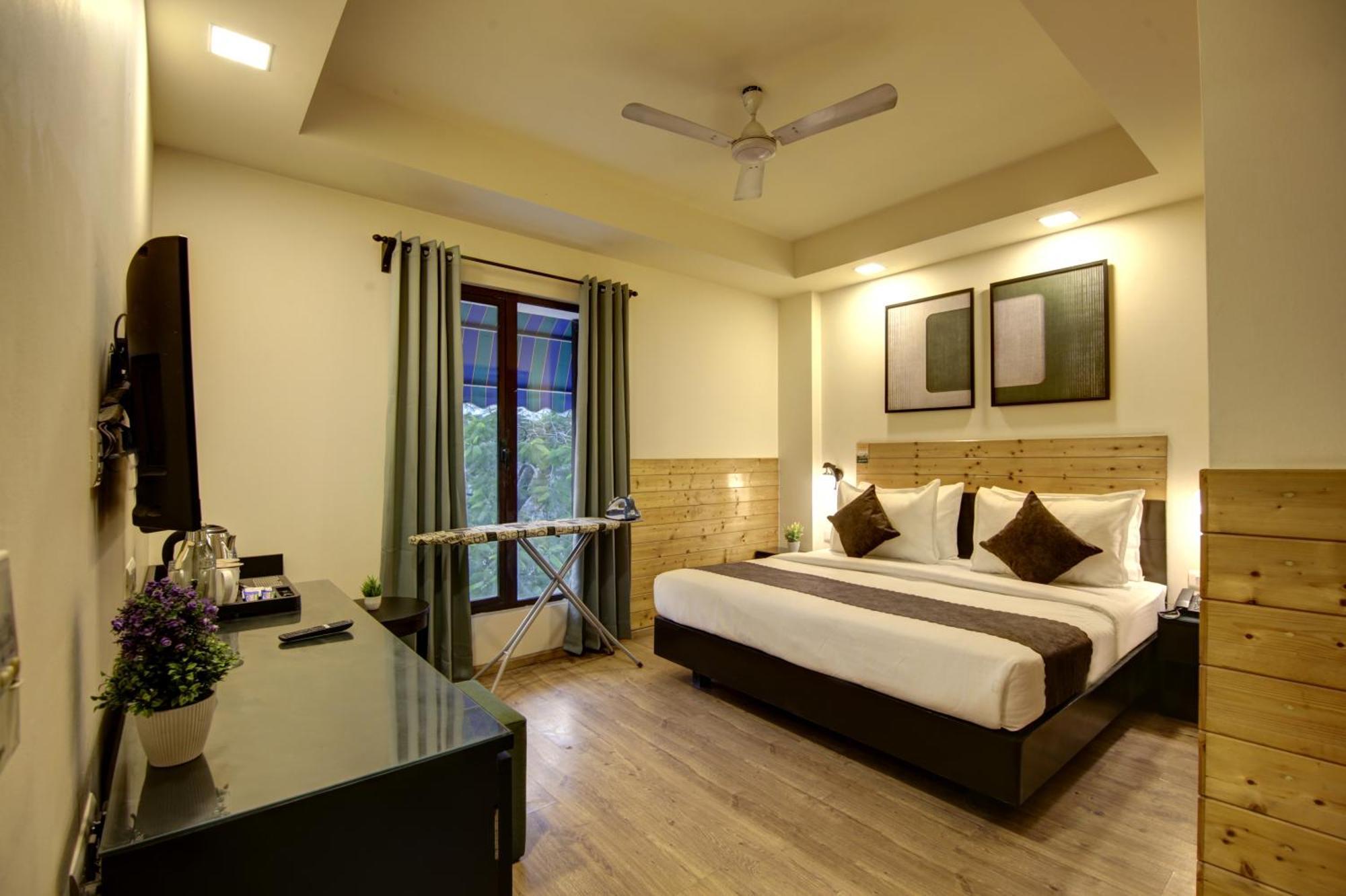 Saltstayz Thyme - New Friends Colony New Delhi